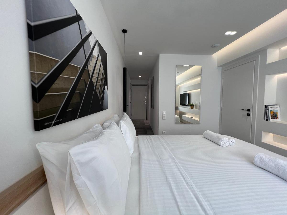 The Dazzling Glimpse Acropolis Suites Афины Экстерьер фото