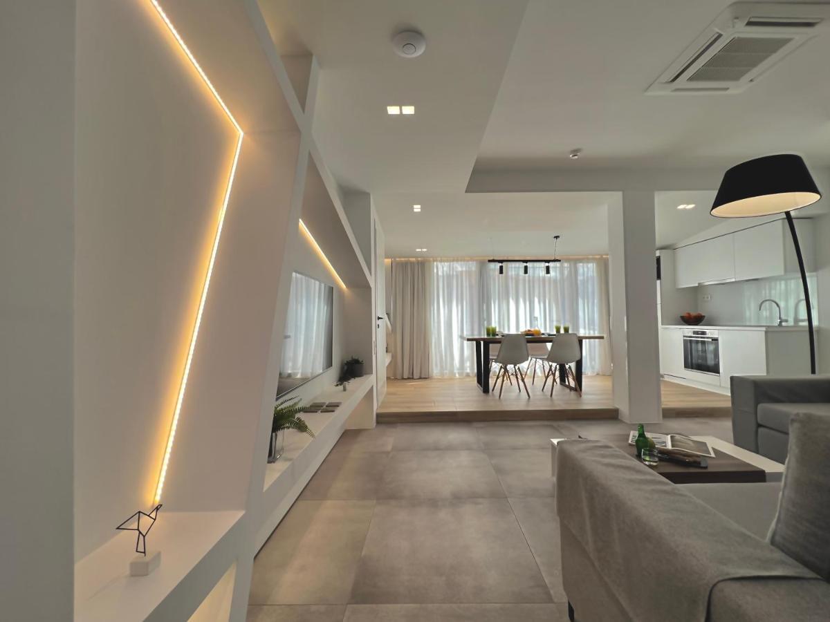 The Dazzling Glimpse Acropolis Suites Афины Экстерьер фото
