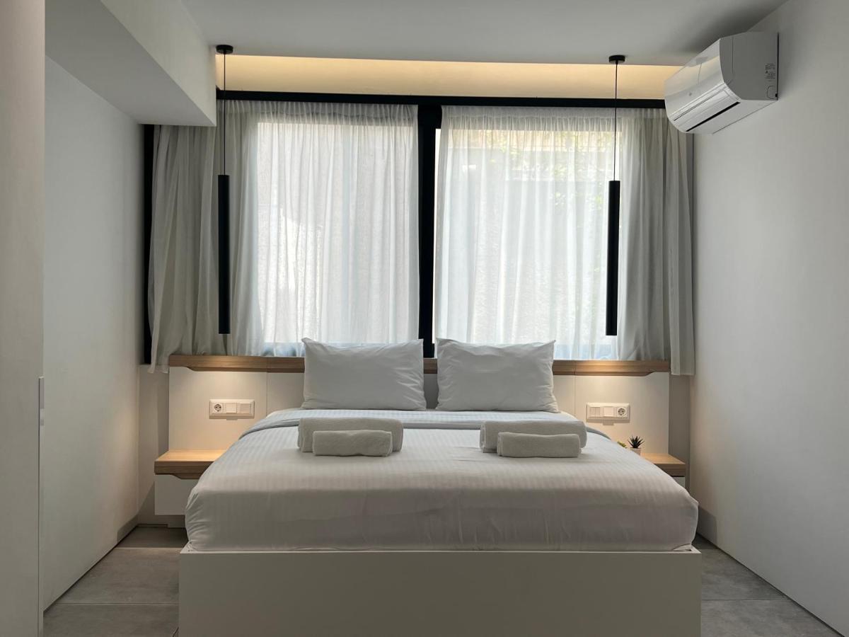 The Dazzling Glimpse Acropolis Suites Афины Экстерьер фото
